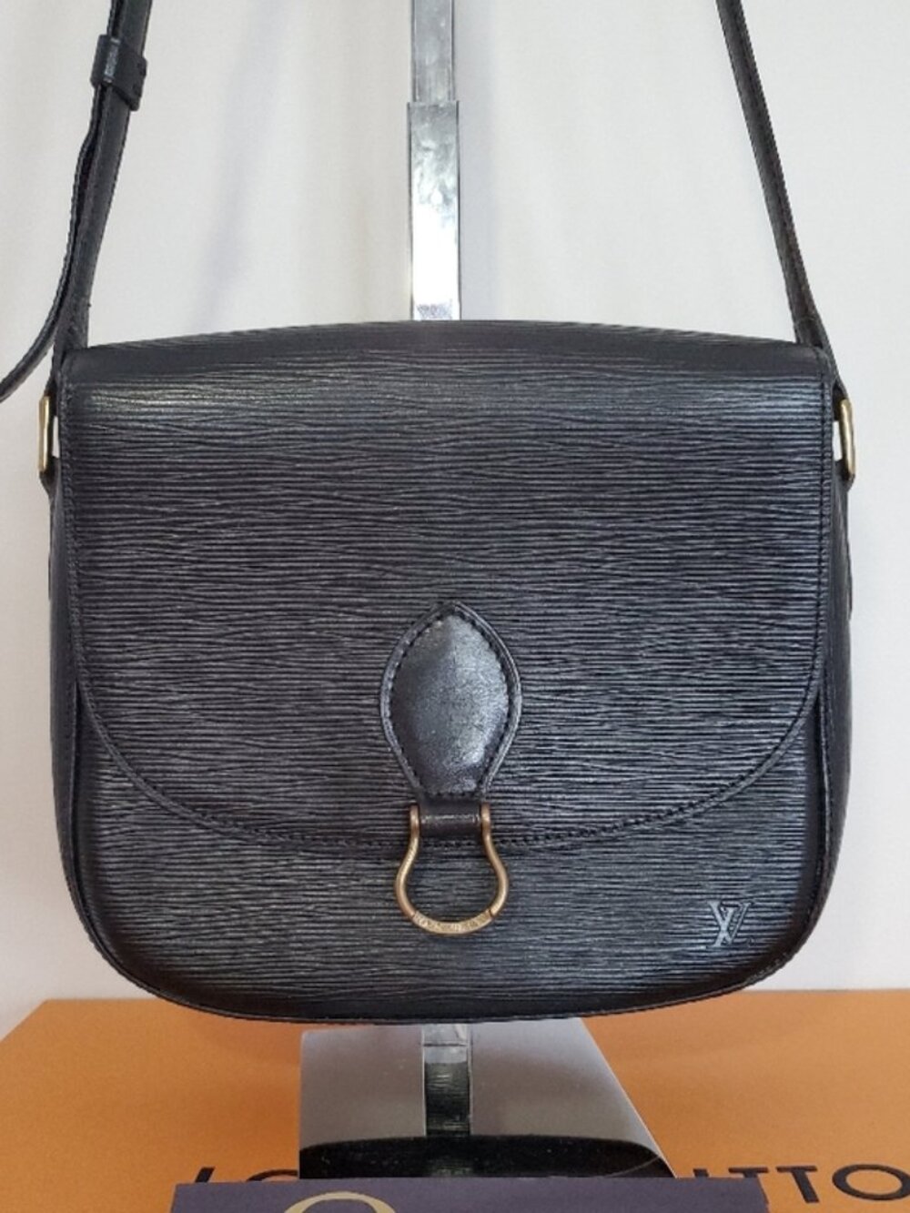 Louis Vuitton Saint Cloud Black Epi